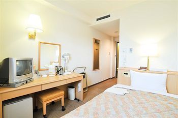 Az Hotel Kitakyushu Yahata Exterior foto